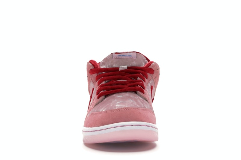 Nike SB Dunk Low StrangeLove Skateboards