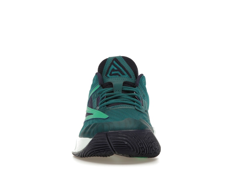 NIke Giannis Immortality 3 Geode Teal Purple