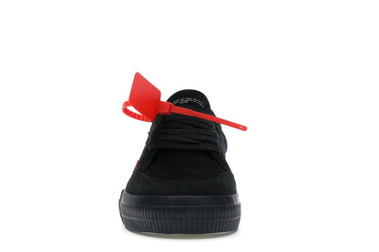 OFF-WHITE Vulc Low Black Fuchsia