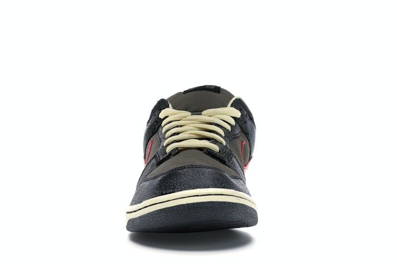 Nike SB Dunk Low Iron Man