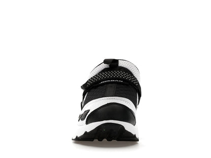 Jordan Trunner LX White Black (Women's)