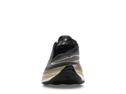 Nike Streakfly Black Metallic Gold Grain