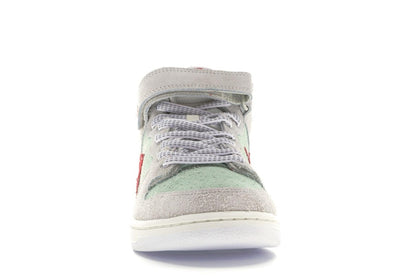 Nike SB Dunk Mid White Widow
