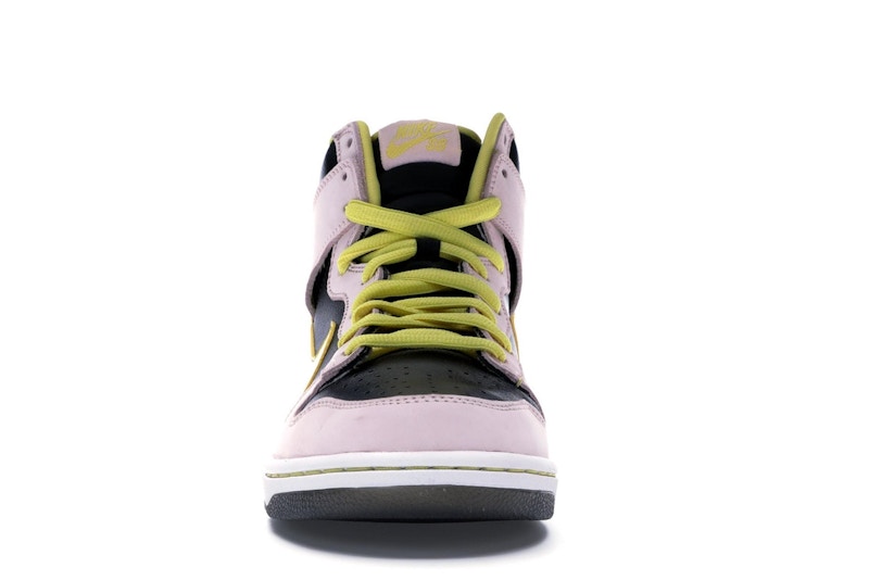 Nike SB Dunk High Miss Piggy