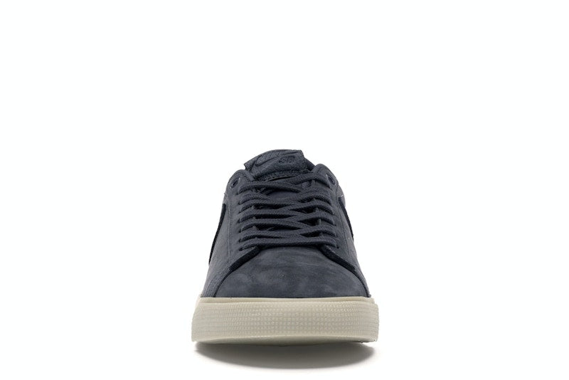 Nike SB Blazer Low Antihero Grant Taylor