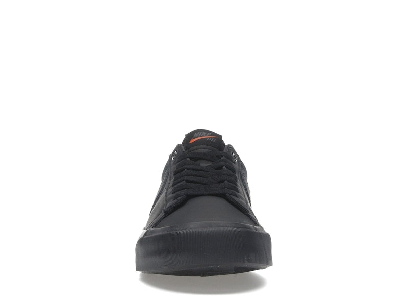 Nike SB Zoom Blazer Low Pro GT ISO Triple Black