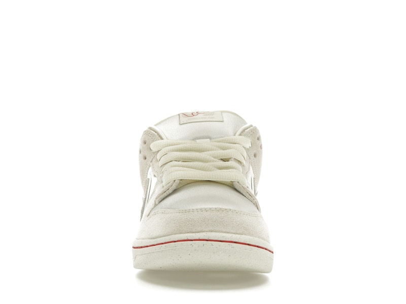 Nike SB Dunk Low City of Love Light Bone