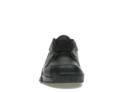 Nike Cross Trainer Low Triple Black