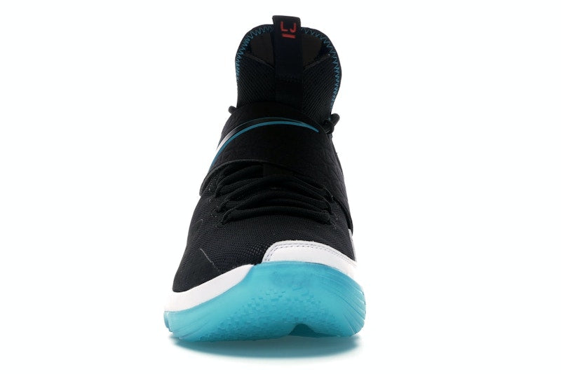 Nike LeBron 14 Red Carpet