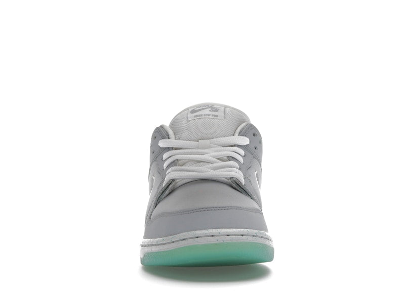 Nike SB Dunk Low Marty McFly