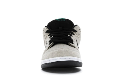 Nike SB Dunk Low 420