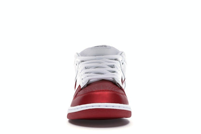 Nike SB Dunk Low Supreme Jewel Swoosh Red