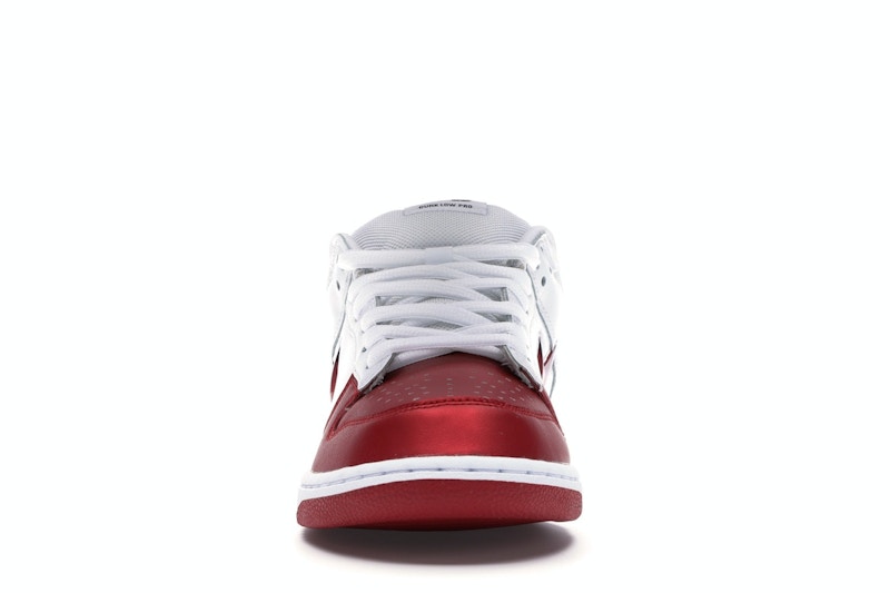 Nike SB Dunk Low Supreme Jewel Swoosh Red
