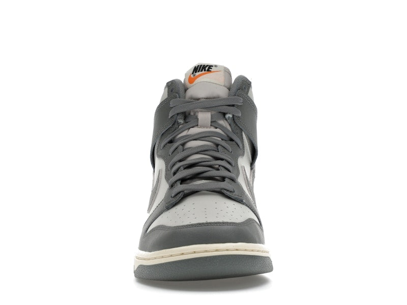Nike Dunk High Vintage Light Bone Grey