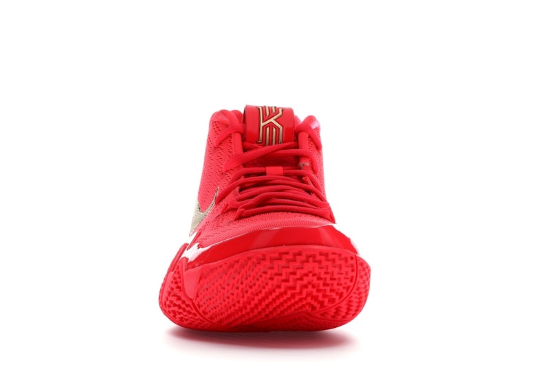 Nike Kyrie 4 Red Carpet