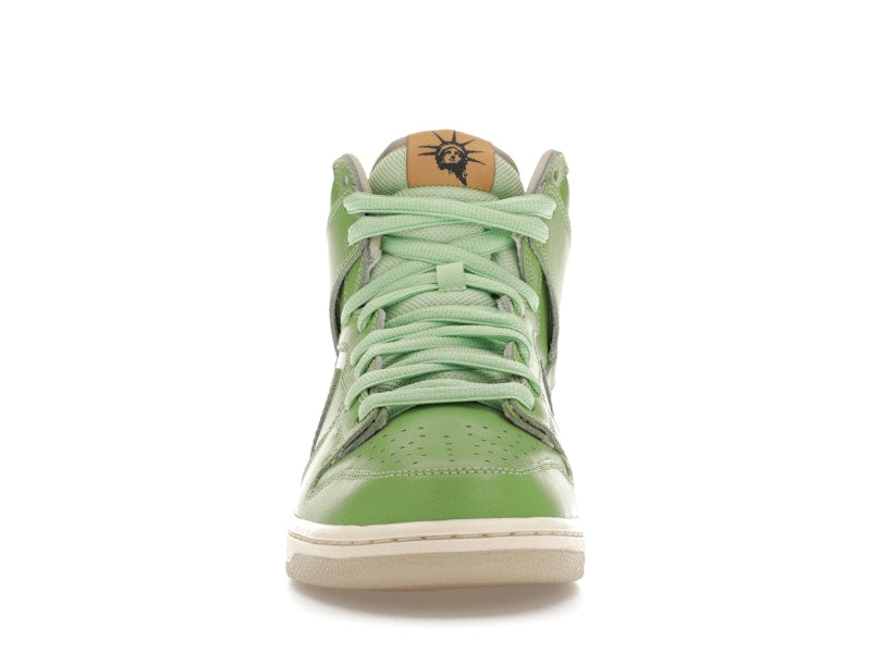 Nike SB Dunk High Statue of Liberty
