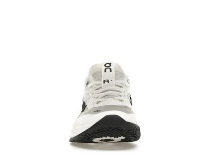 On The Roger Pro 2 Clay White Black (Women's)