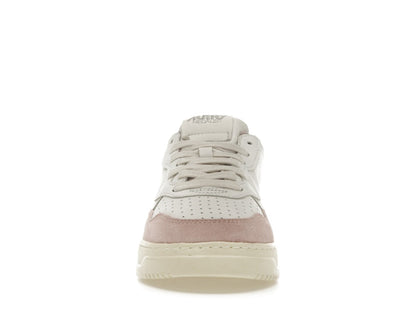 Autry Medalist Leather Low White Powder (Women's)