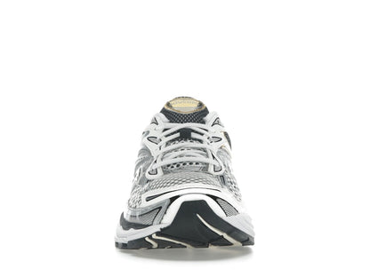 Saucony ProGrid Omni 9 Silver Gold