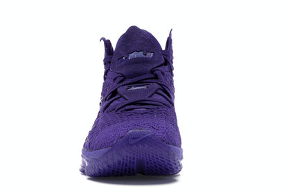 Nike LeBron 17 2K