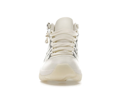 Jordan 11 Retro Pearl (Women's)
