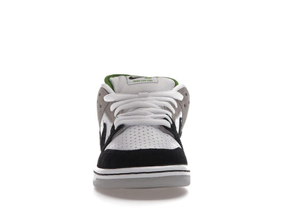 Nike SB Dunk Low Chlorophyll