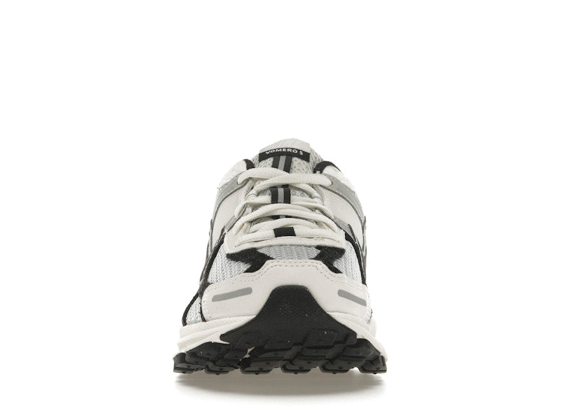 Nike Zoom Vomero 5 Photon Dust Black (Women's)