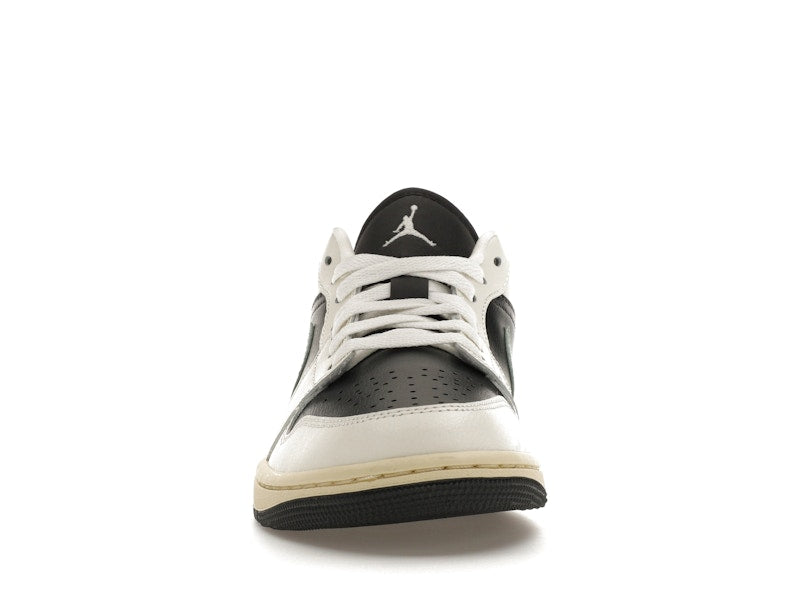 Jordan 1 Low Jade Smoke (Women's)