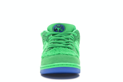 Nike SB Dunk Low Grateful Dead Bears Green