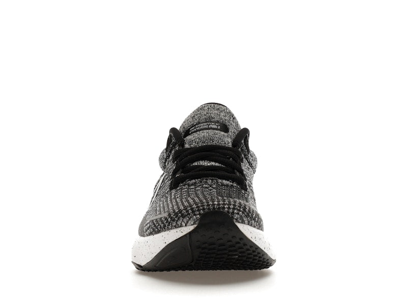 Nike ZoomX Invincible Run Flyknit 2 Oreo (Women's)