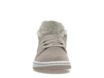 Jordan 1 Low SE Sherpa Fleece (Women's)