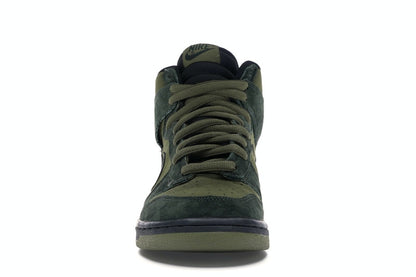 Nike SB Dunk High Hulk