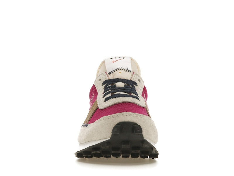Nike Daybreak Type Cactus Flower