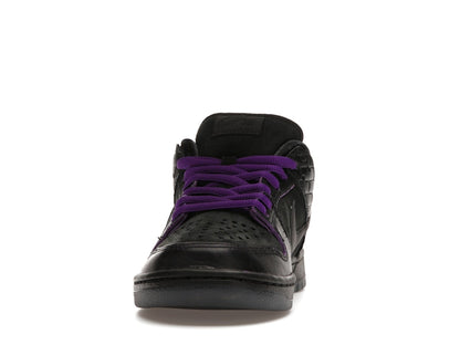 Nike SB Dunk Low Familia First Avenue
