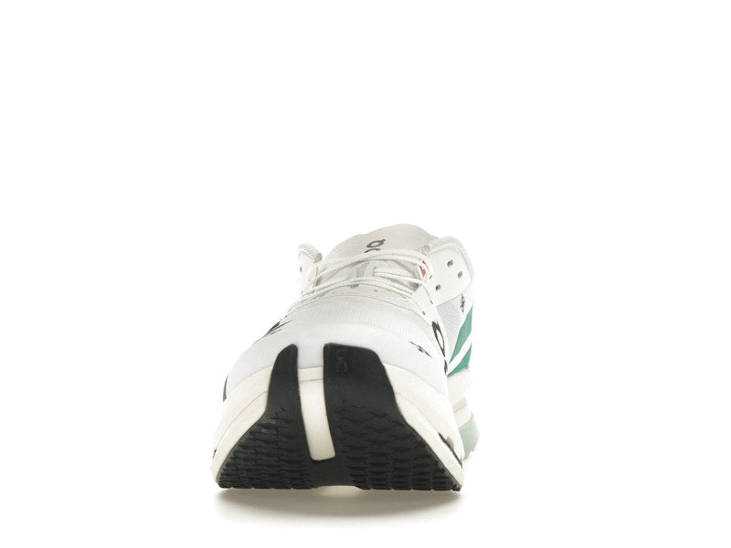 On CloudBoom Echo 3 Undyed White Mint