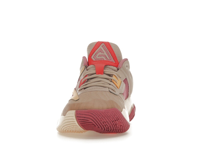 Nike Giannis Immortality 3 Fossil Stone Desert Berry
