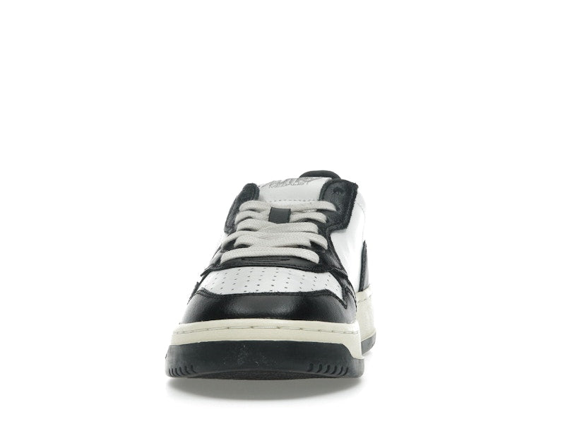 Autry Medalist Leather Low White Black (Women's)