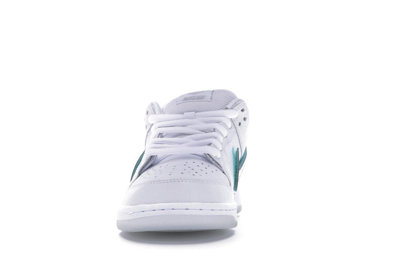 Nike SB Dunk Low Diamond Supply Co. White Diamond