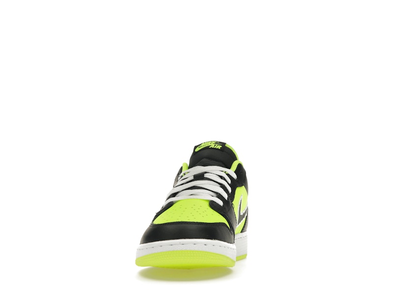 Jordan 1 Low SE Black Cat Volt (GS)