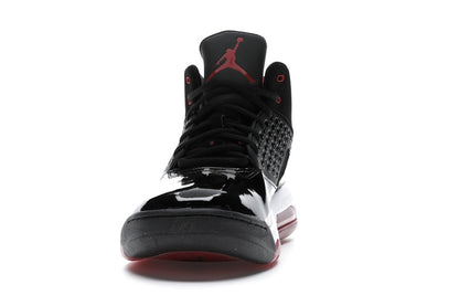 Jordan Maxin 200 Black Gym Red