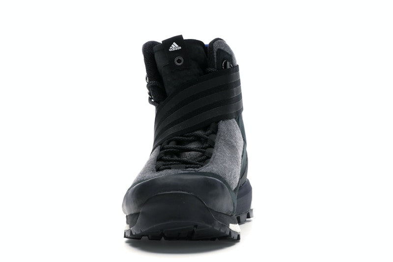 adidas Terrex Tracefinder Xhibition