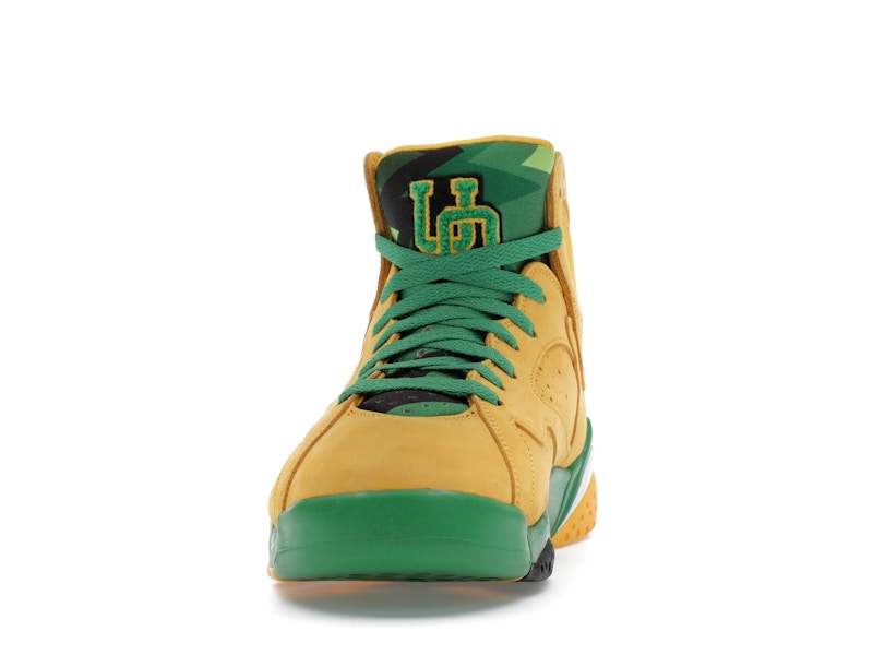 Jordan 7 Retro Oregon Ducks PE