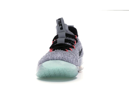 Nike LeBron 15 Low Melon