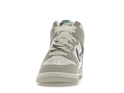 Nike Dunk High FLS (Women's)