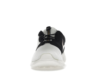 Nike Roshe Run Gold Trophy