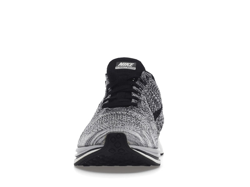 Nike Flyknit Racer Oreo