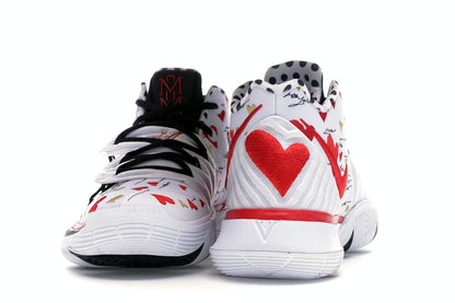 Nike Kyrie 5 Sneaker Room Mom White