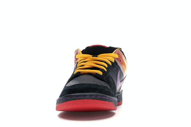 Nike SB Dunk Low Appetite for Destruction