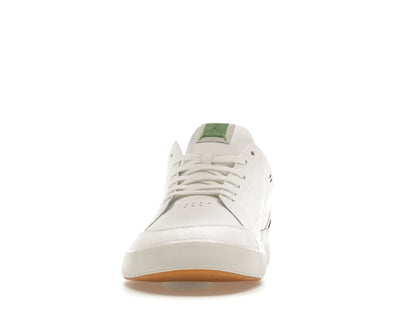 On The Roger Centre Court White Sage