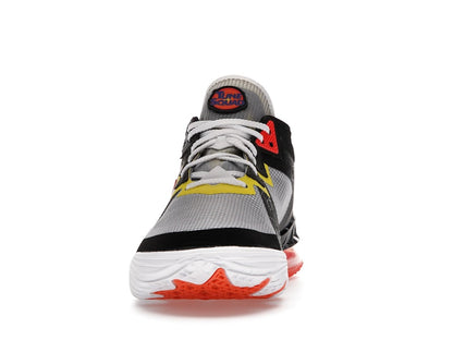 Nike LeBron 18 Low Sylvester vs Tweety Space Jam